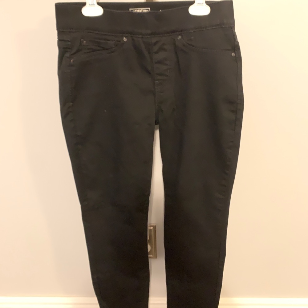 Signature Levi Strauss Jeans